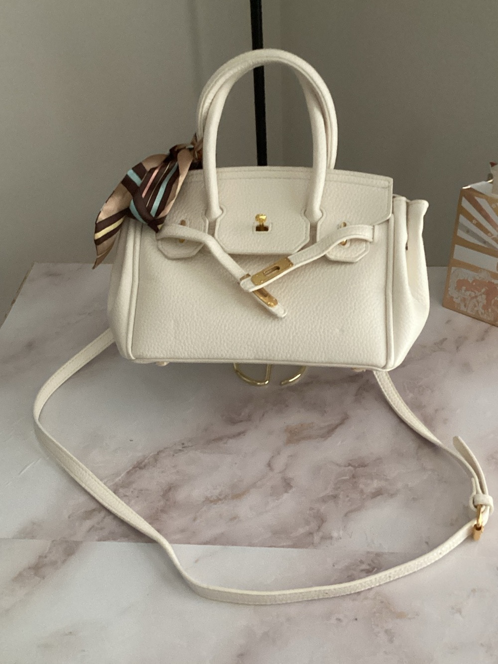 cream,gold textured popular bag nwot